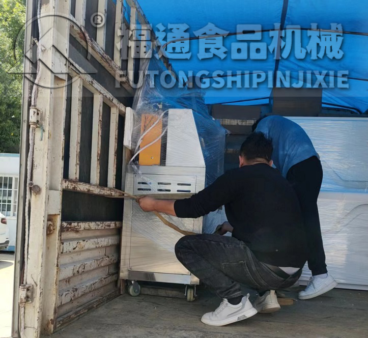 半自动绿豆糕机器