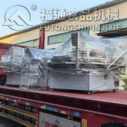 高唐客户订购鸡蛋卷机器两台